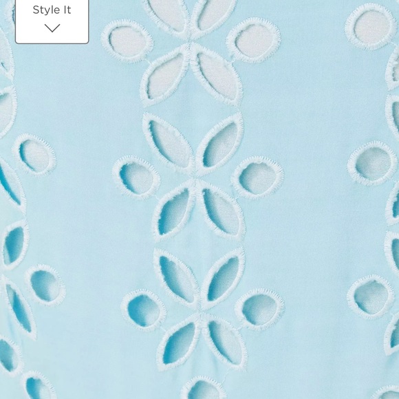 Beautiful dress to wear on a special occasion!!